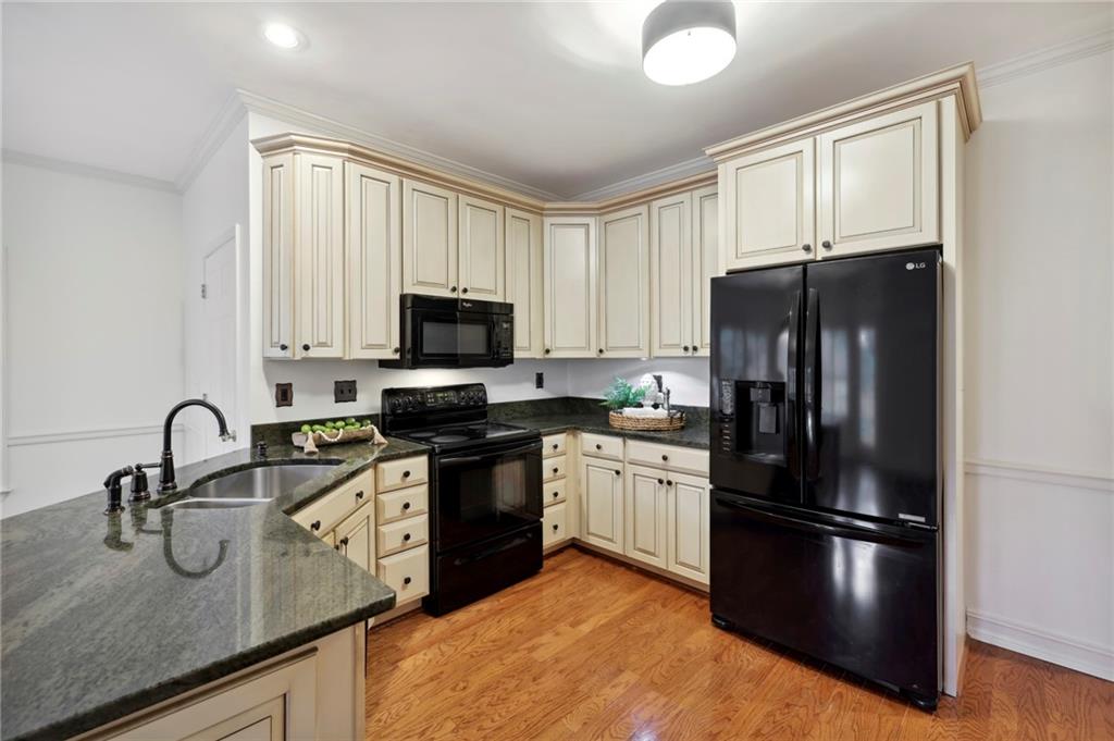 225 Harbour Ridge Court