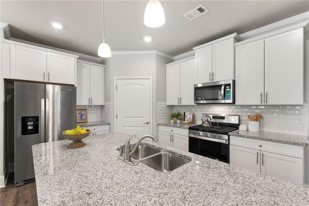 48 Cranberry Blossom Way