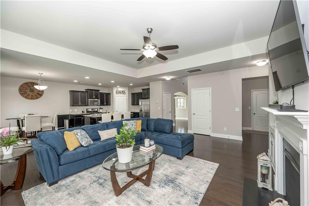 2252 Pikewood Lane SW