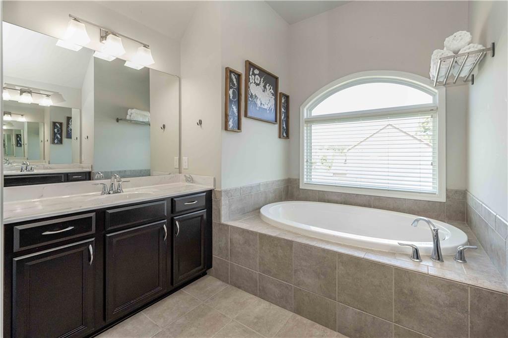 2252 Pikewood Lane SW