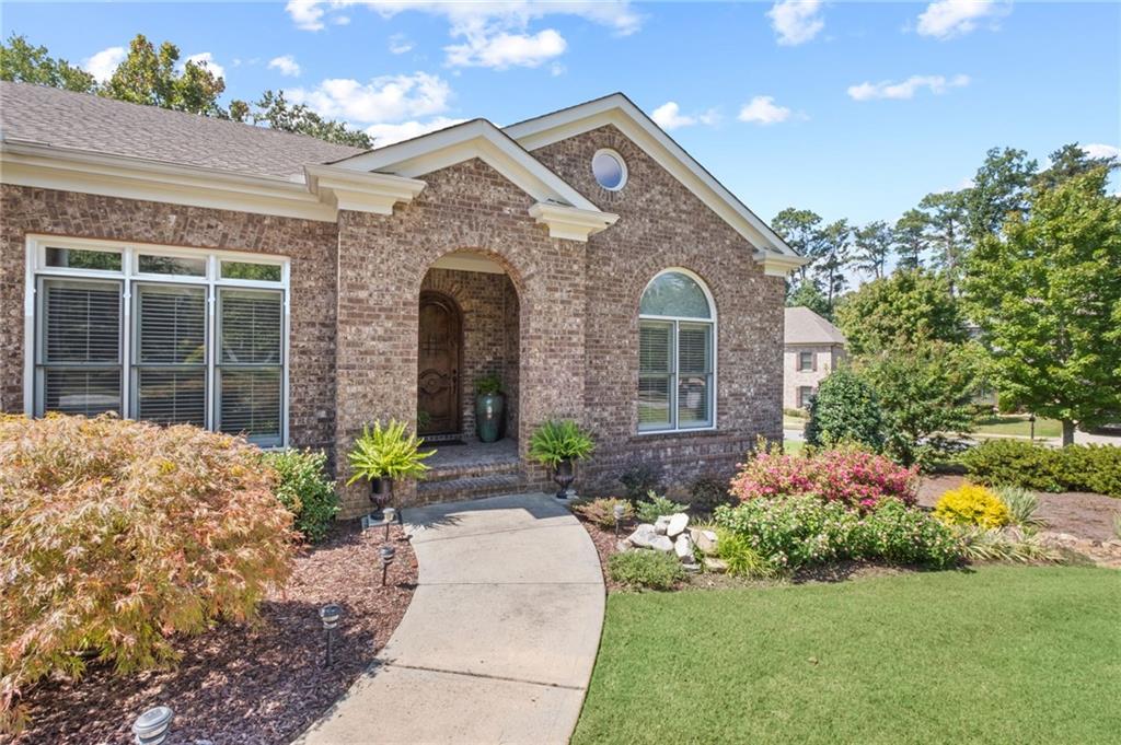 2220 Bryant Pointe Drive