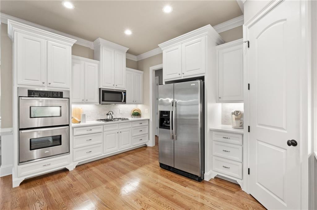 2220 Bryant Pointe Drive