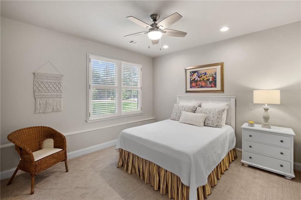 2220 Bryant Pointe Drive