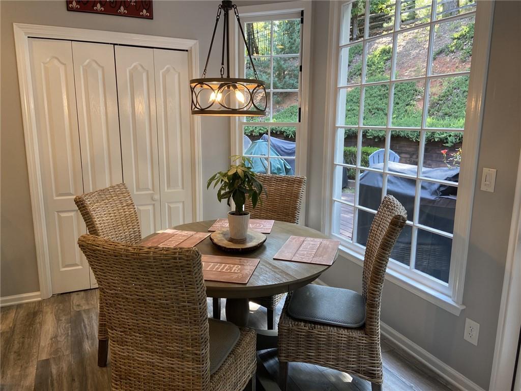 5850 Fairway View Drive