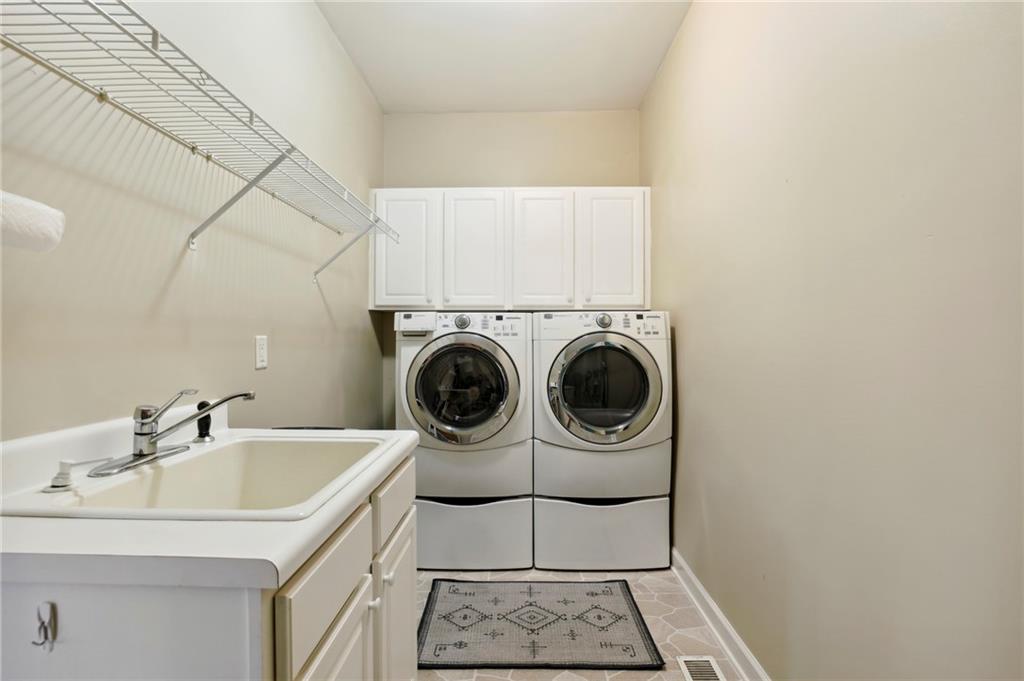 1260 Smokehouse Trail