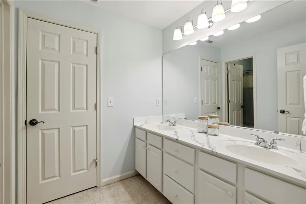 1260 Smokehouse Trail