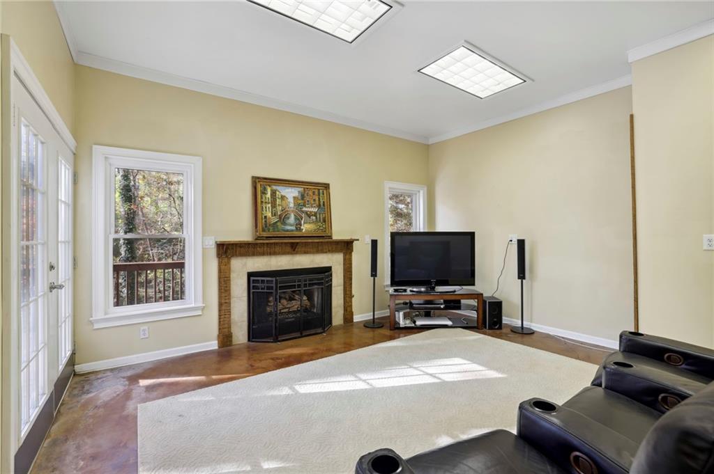 1260 Smokehouse Trail