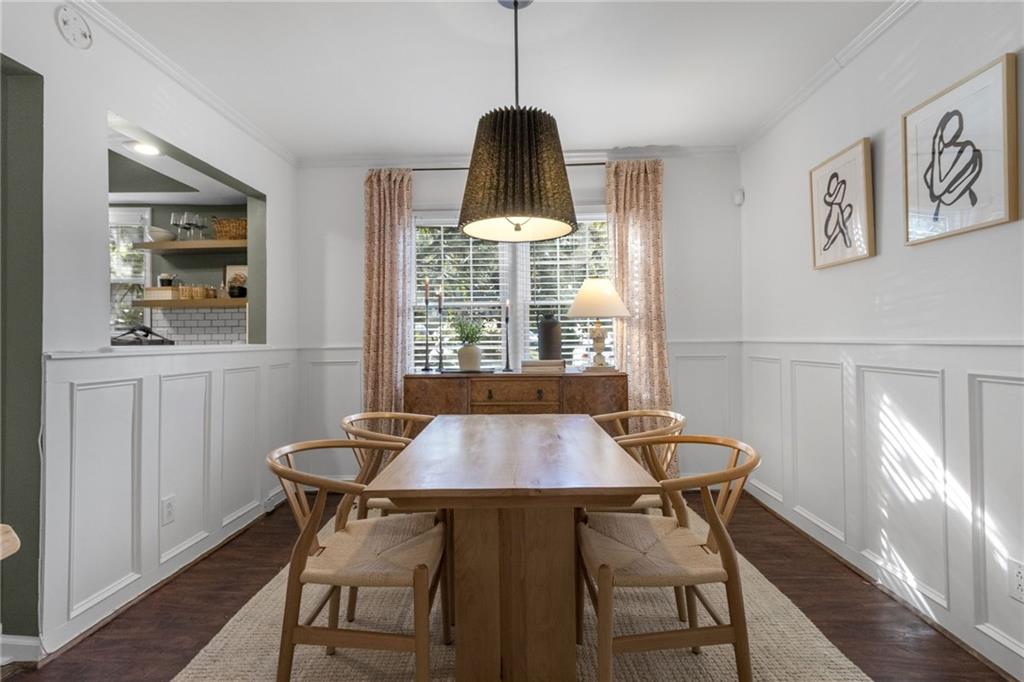 180 Amherst Place NW