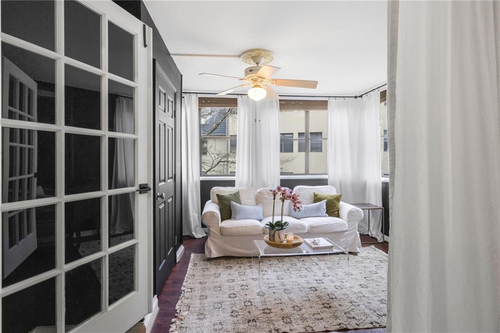 180 Amherst Place NW