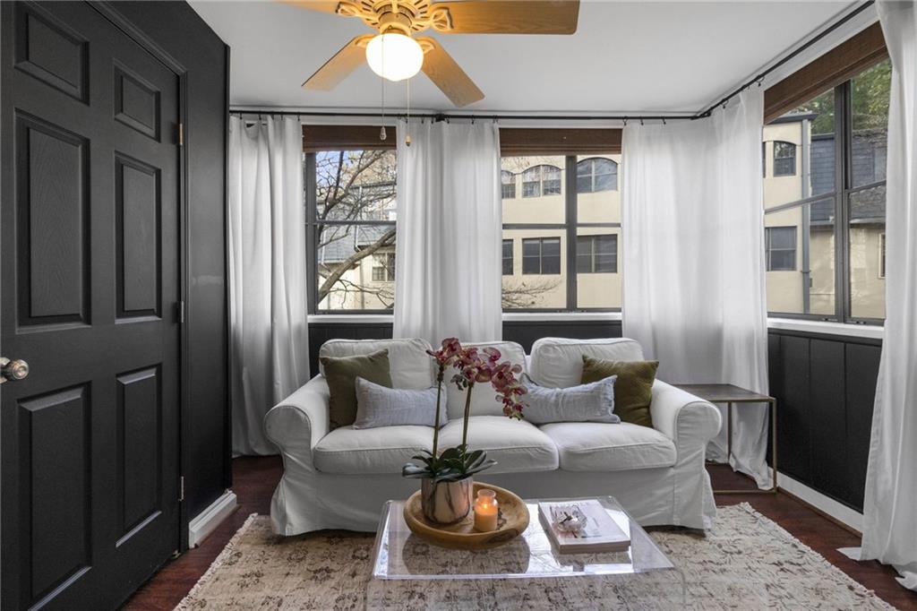 180 Amherst Place NW