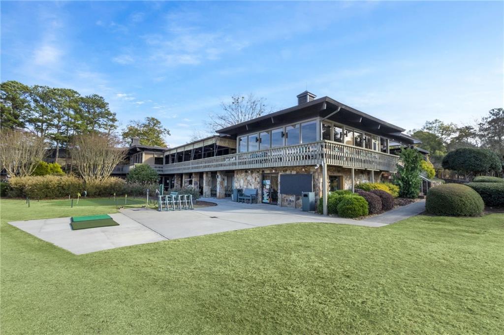 180 Amherst Place NW