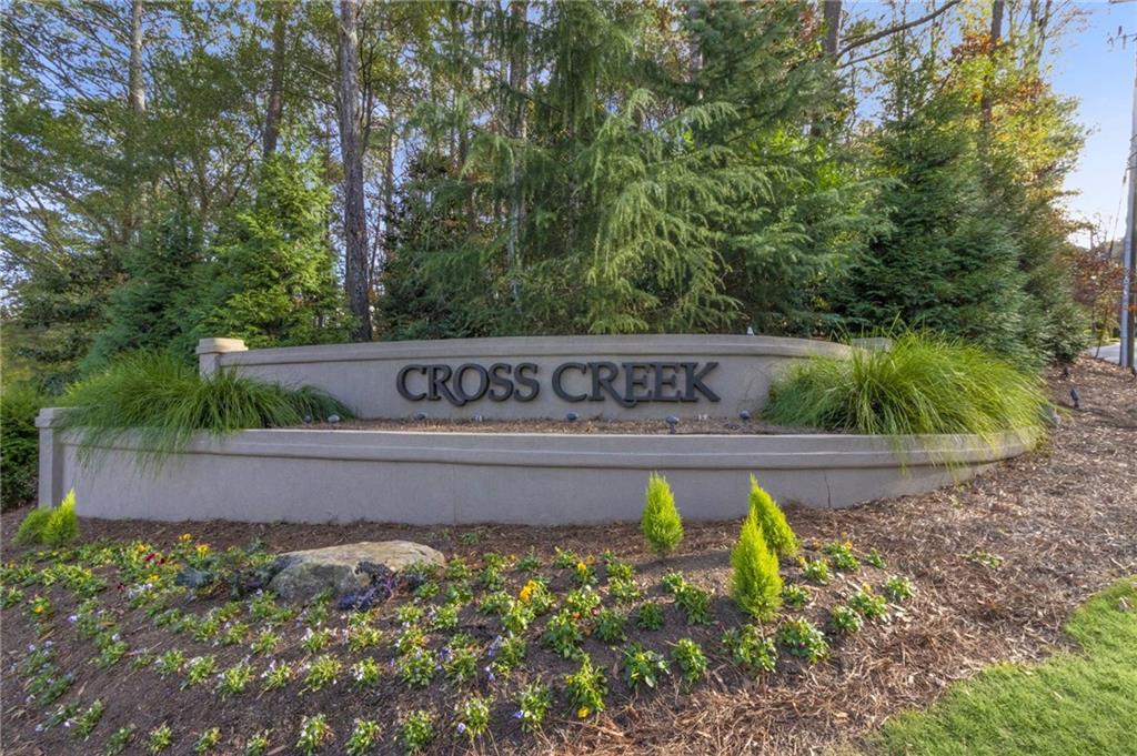 180 Amherst Place NW