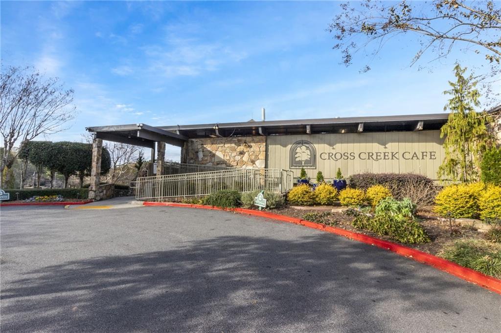 180 Amherst Place NW