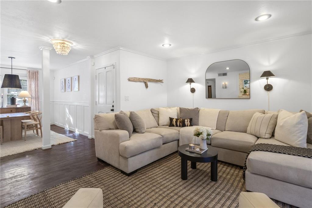 180 Amherst Place NW