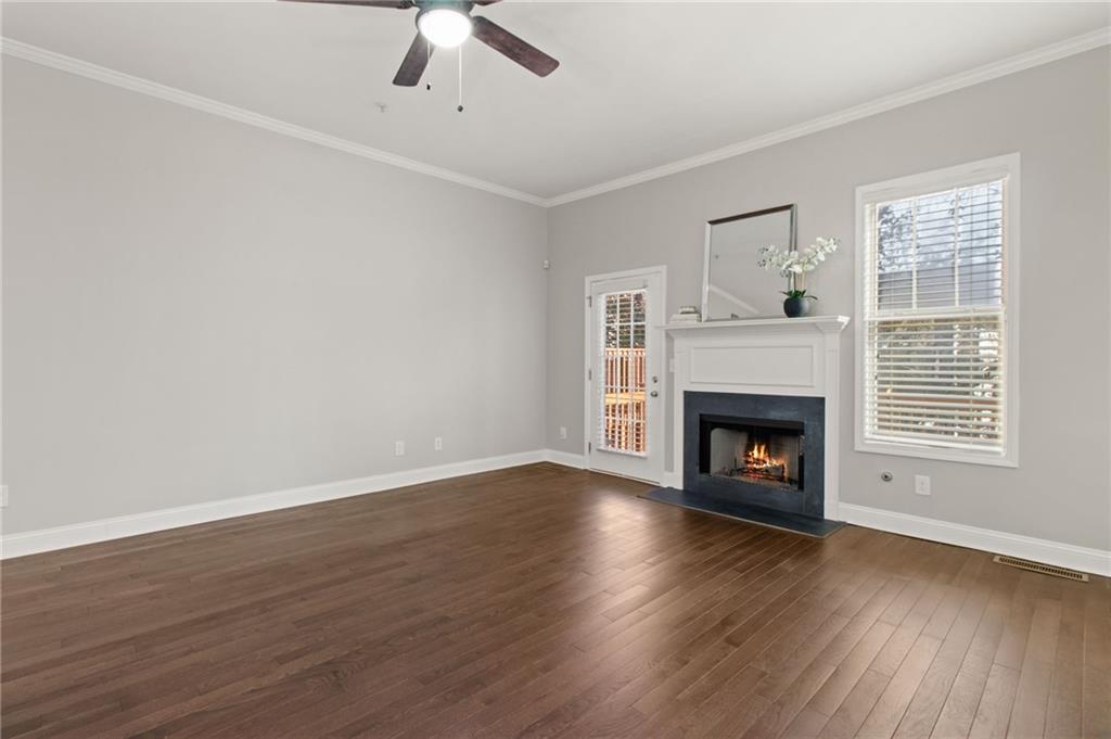 1961 Sterling Oaks Circle NE