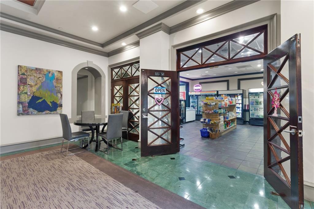 795 Hammond Drive Unit 808