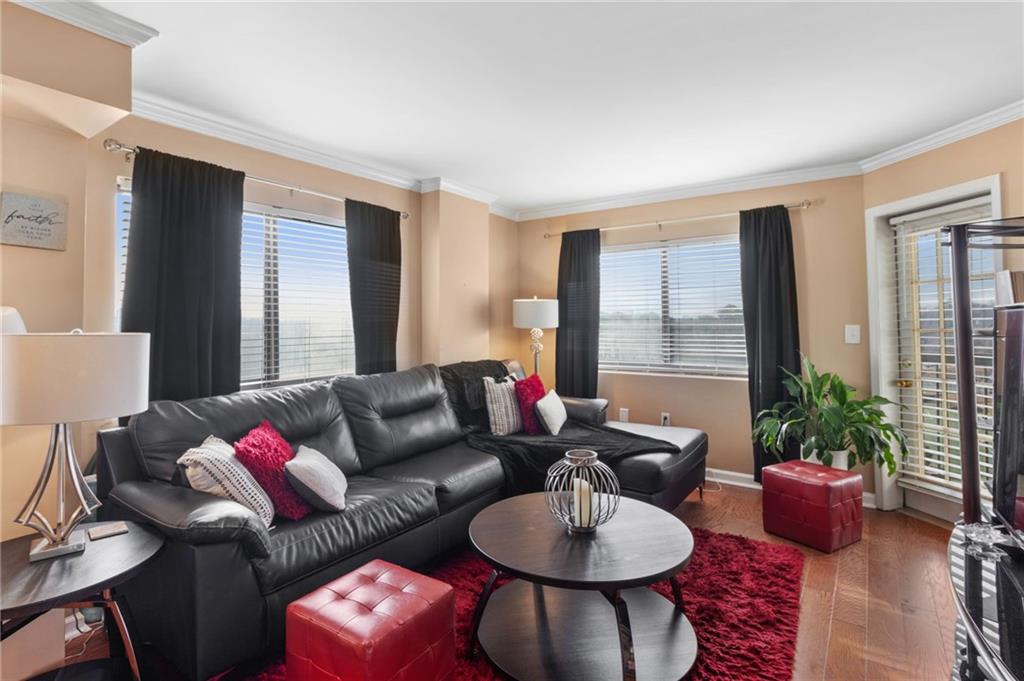 795 Hammond Drive Unit 808