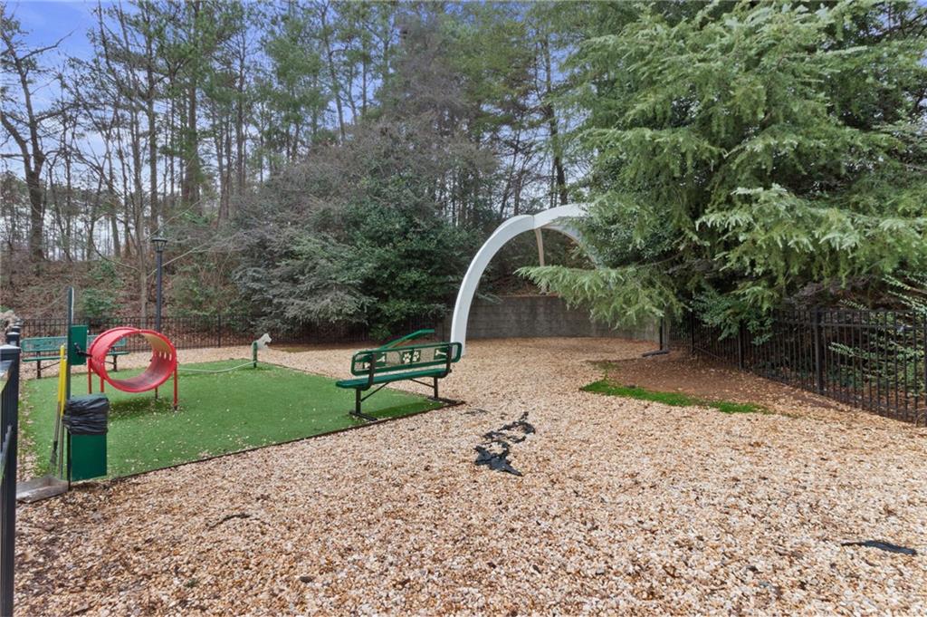 795 Hammond Drive Unit 808