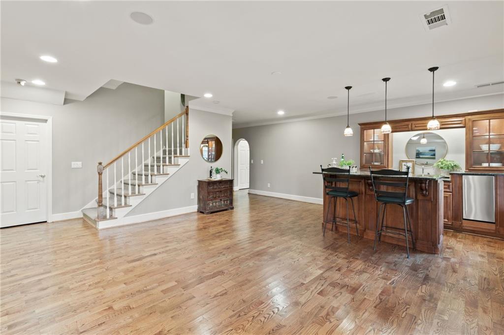 550 W Magnolia Circle