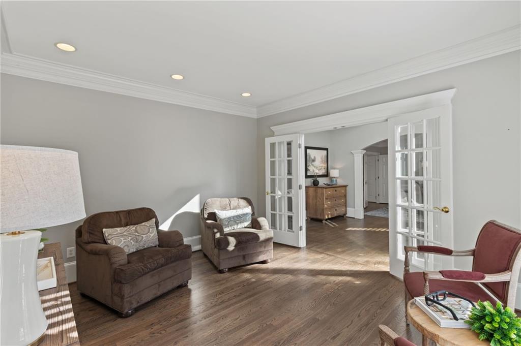 550 W Magnolia Circle