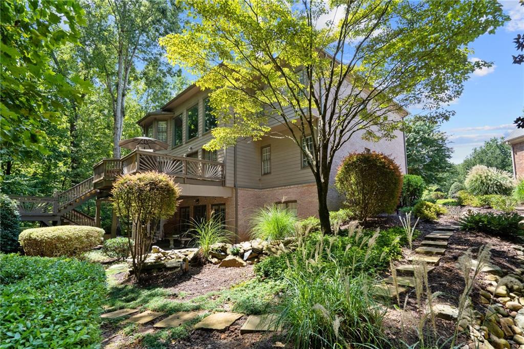 550 W Magnolia Circle