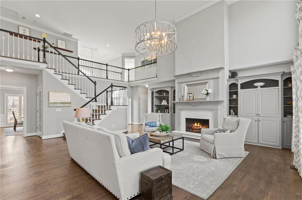 550 W Magnolia Circle