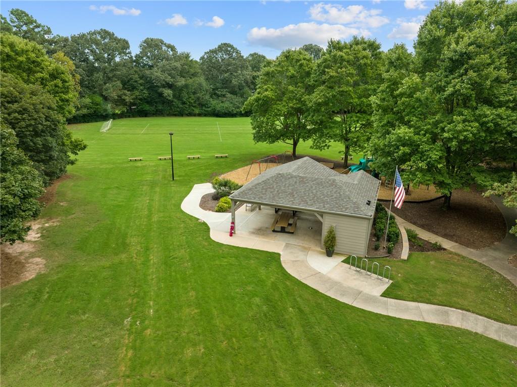 550 W Magnolia Circle