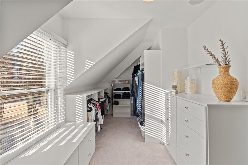 550 W Magnolia Circle