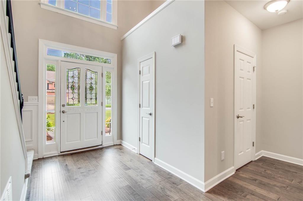 5155 Thamesgate Close