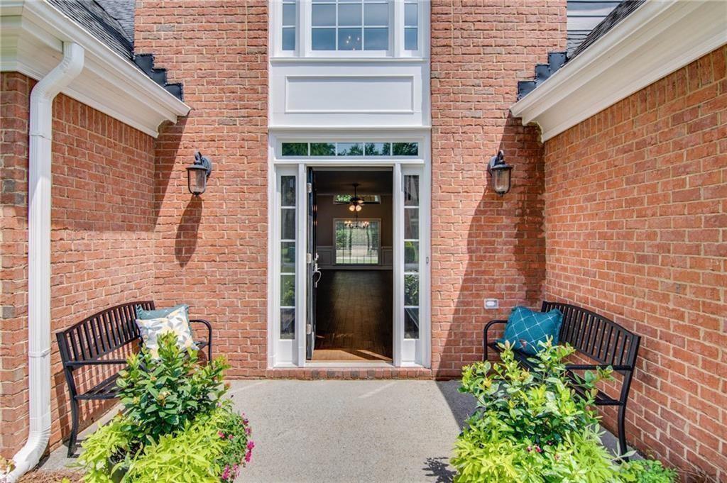 5155 Thamesgate Close