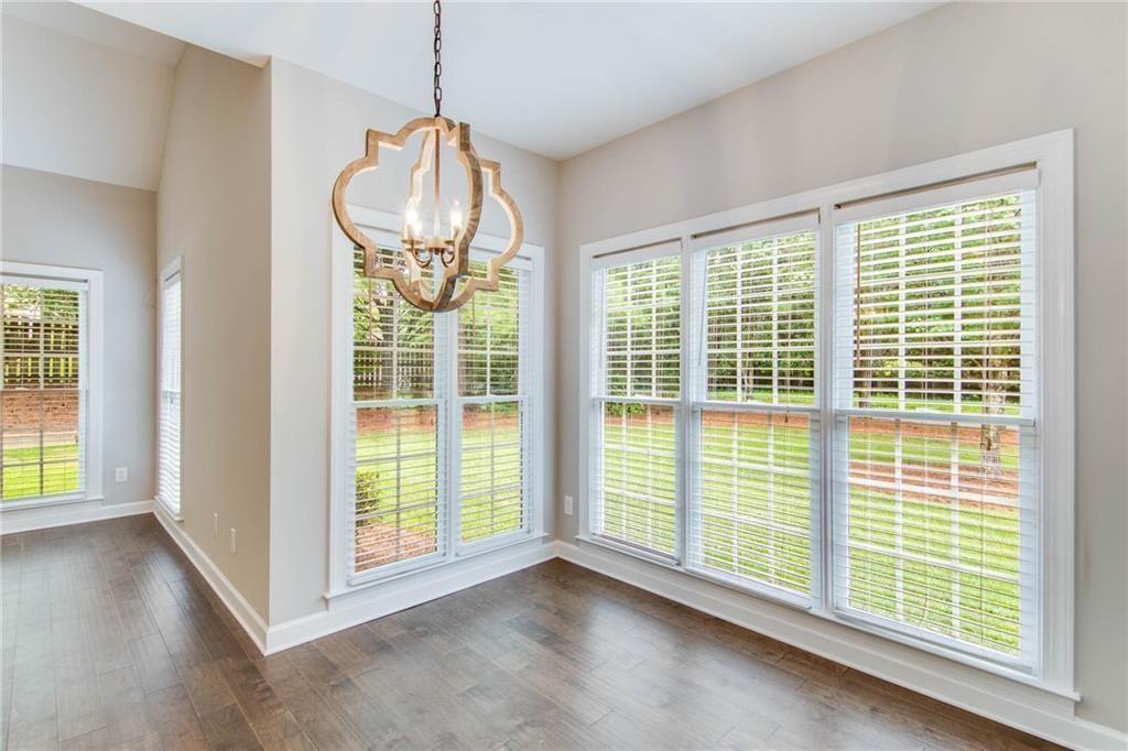 5155 Thamesgate Close