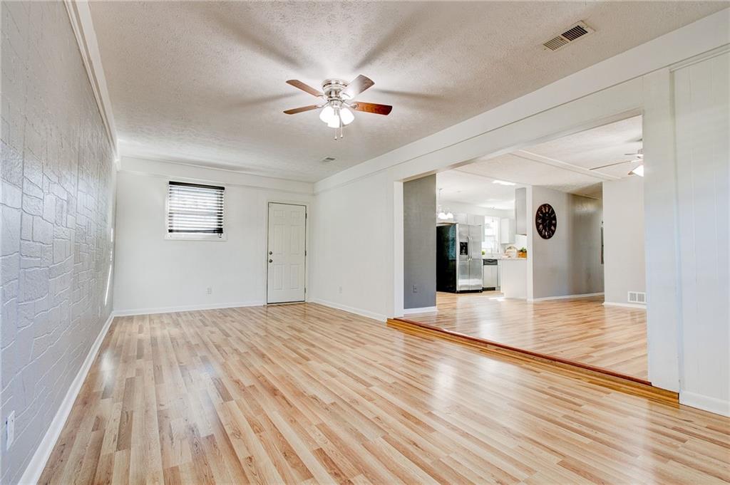 2397 Sherwood Place SW