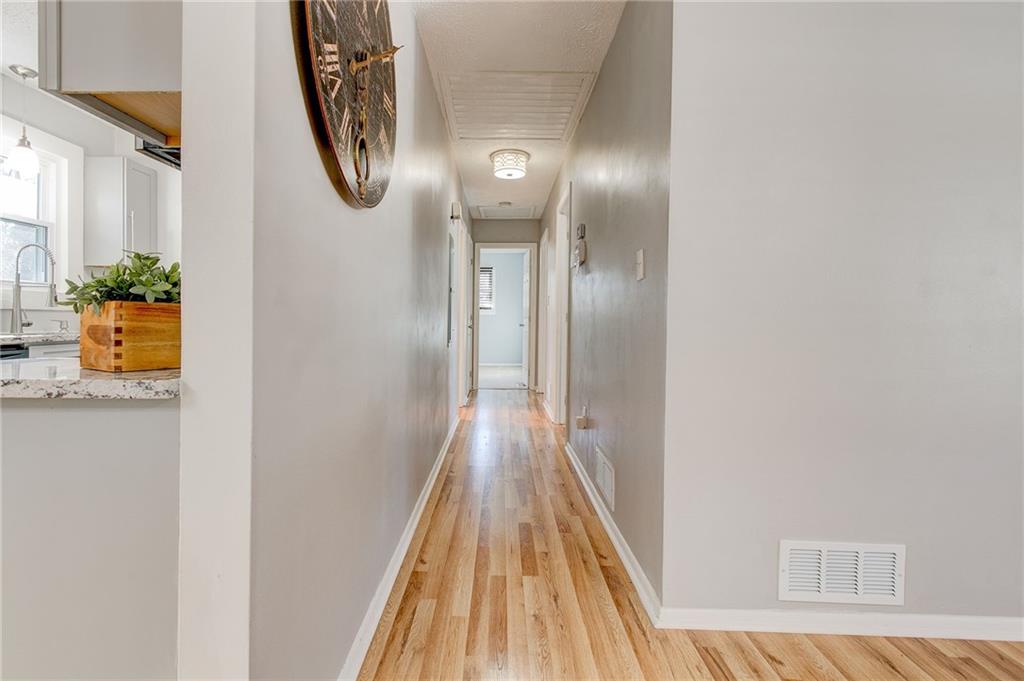 2397 Sherwood Place SW