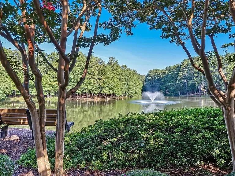 5605 Preserve Circle