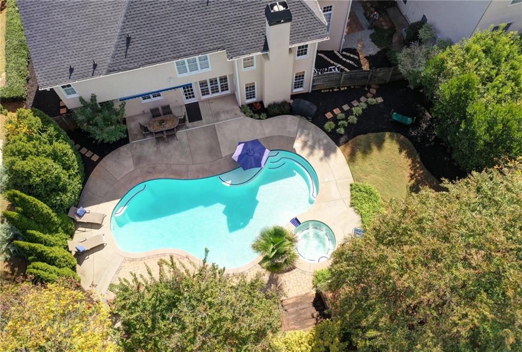 5605 Preserve Circle