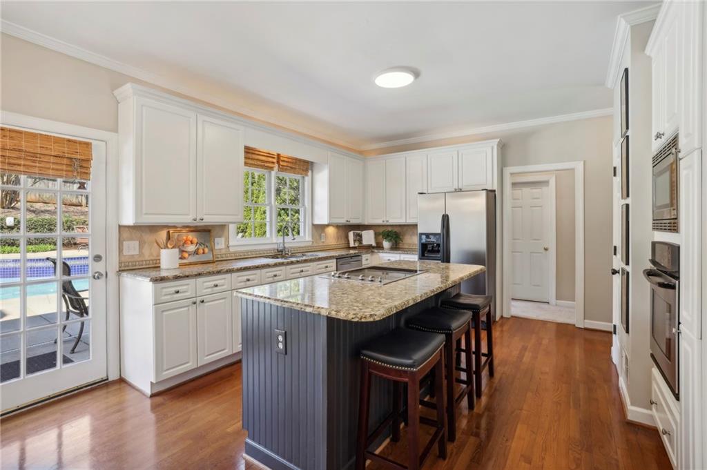 5605 Preserve Circle