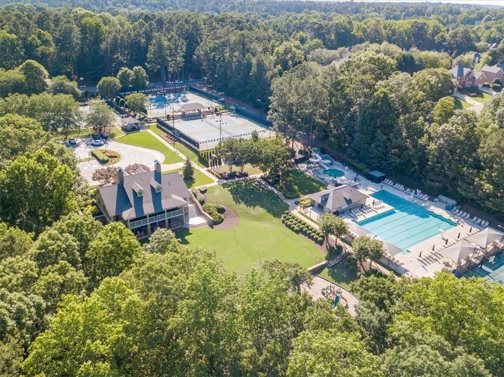 5605 Preserve Circle