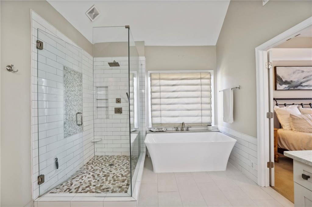 12430 Magnolia Circle