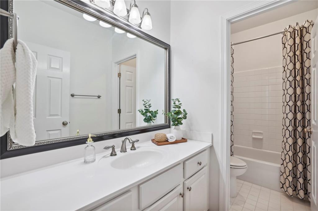 12430 Magnolia Circle