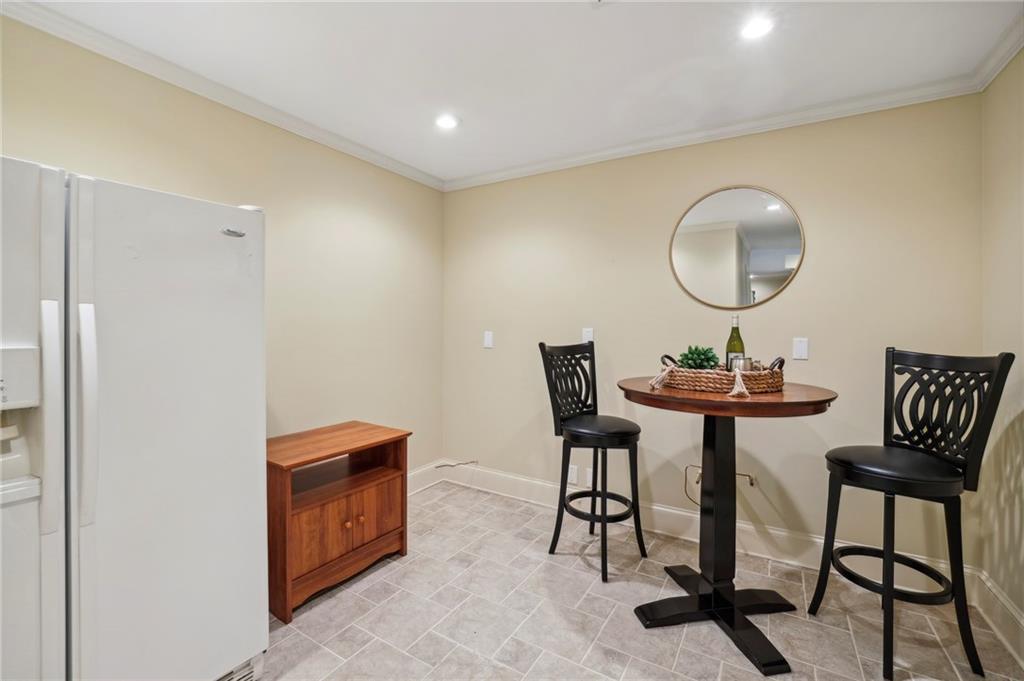 12430 Magnolia Circle