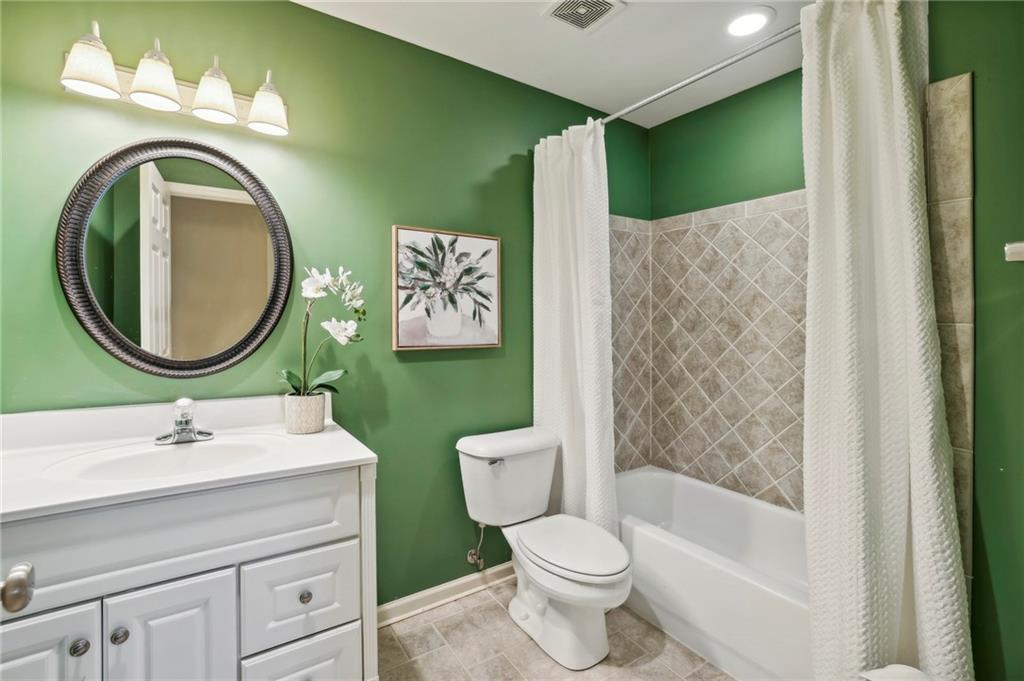 12430 Magnolia Circle