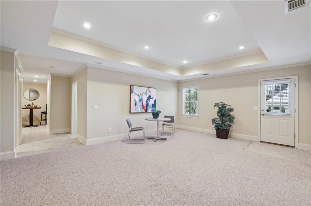 12430 Magnolia Circle