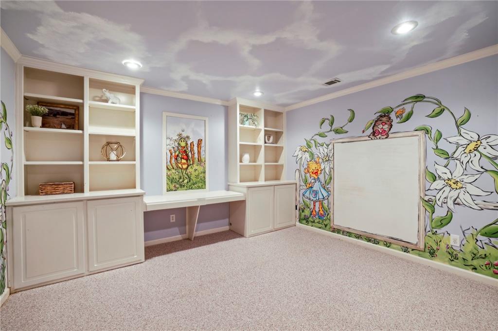 12430 Magnolia Circle