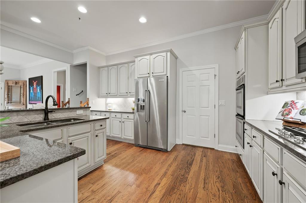 190 Kendemere Pointe