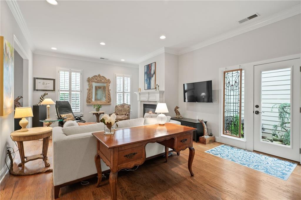 190 Kendemere Pointe