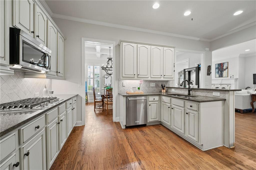 190 Kendemere Pointe