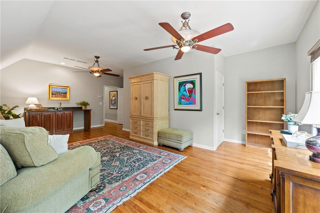 190 Kendemere Pointe