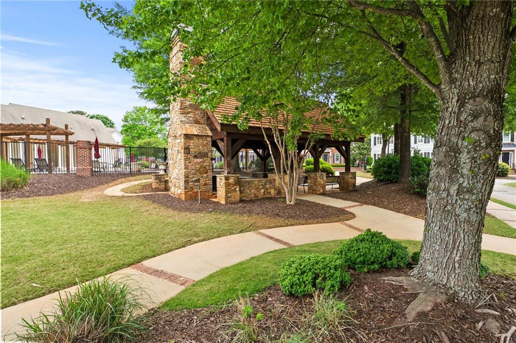 190 Kendemere Pointe