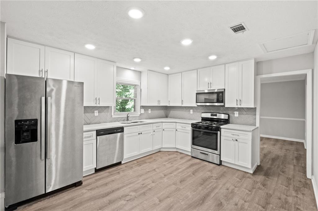 3308 Mountain Hollow Drive