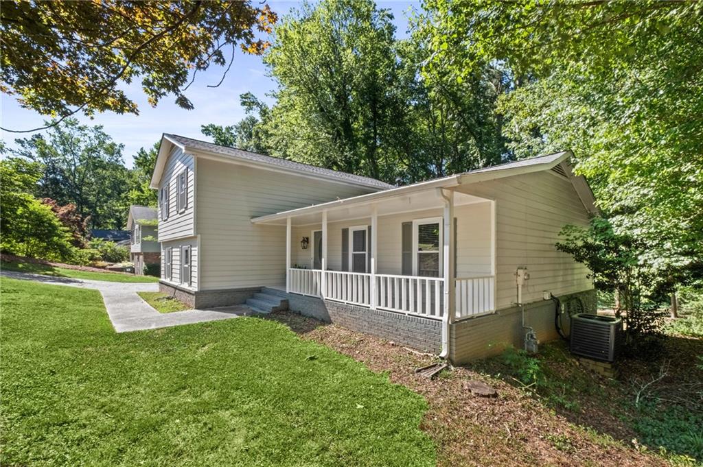 3308 Mountain Hollow Drive